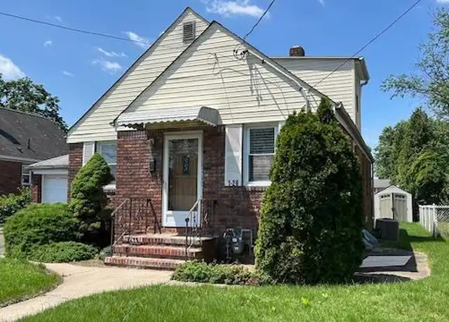 Property at 1-28 Plaza Rd, Fair Lawn, NJ, 07410, 3 beds, 2 baths, [object Object]