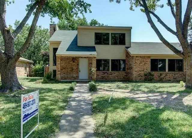 Property at 7430 Bayberry Ln, Dallas, TX, 75249, 4 beds, 2.5 baths, [object Object]