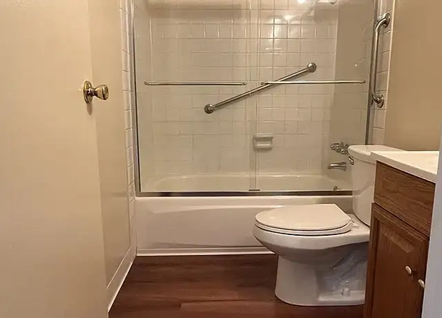 Photo of 1424 Alamo Dr, Vacaville, CA 95687