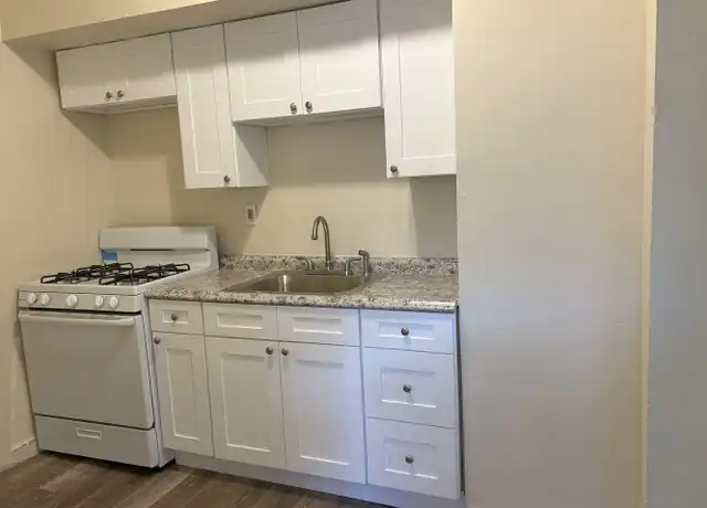 Property at 35 Townsend St Unit 1L, New Haven, CT, 06511, 2 beds, 1 bath, [object Object]