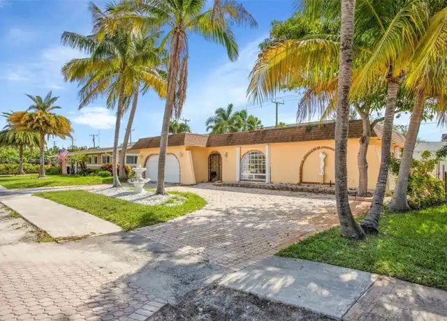 Property at 612 SE 8th Ave, Deerfield Beach, FL, 33441, 4 beds, 3 baths, [object Object]
