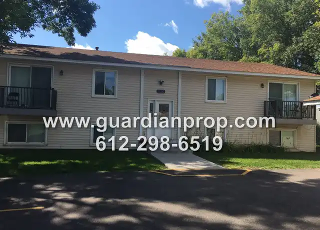 Property at 1006 12th St SW Unit 4, Forest Lake, MN, 55025, 3 beds, 1 bath, [object Object]