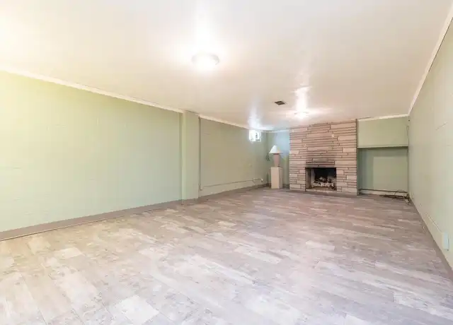 Property at 803 Wiltshire Rd, Columbus, OH, 43204, 2 beds, 1.5 baths, [object Object]