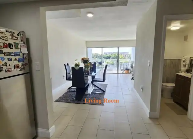 Property at 9359 Fontainebleau Blvd Unit F415, Miami, FL, 33172, 2 beds, 2 baths, [object Object]