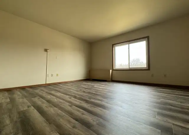 Property at 605 Chase Blvd Unit 111, Sun Prairie, WI, 53590, 2 beds, 2 baths, [object Object]