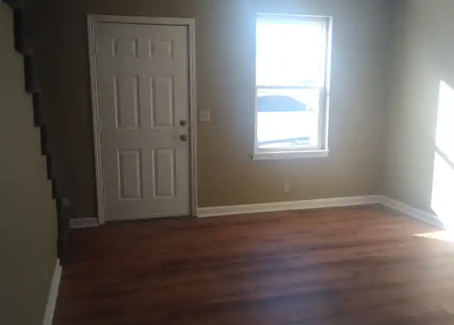 Property at 1941 Westchester Dr, Nashville, TN, 37207, 2 beds, 1.5 baths, [object Object]