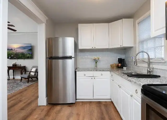 Property at 216 Linden Ave, Raleigh, NC, 27601, 2 beds, 1 bath, [object Object]