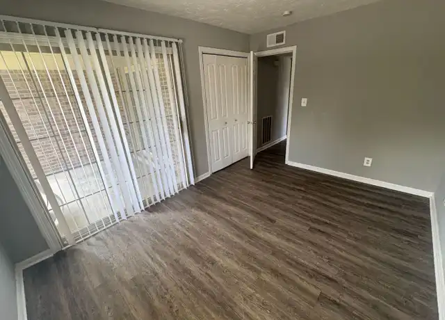 Property at 1598 Martha Ct Unit 19, Lexington, KY, 40505, 1 bed, 1 bath, [object Object]