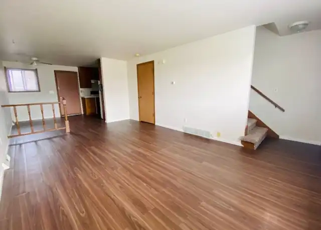 Property at 1198 Scheuring Rd Unit B, De Pere, WI, 54115, 2 beds, 1 bath, [object Object]