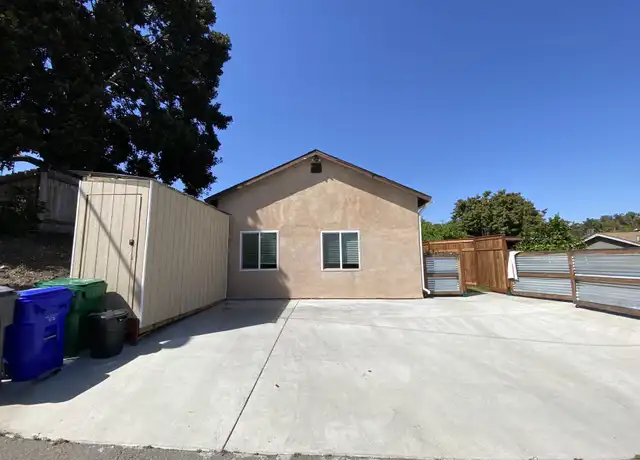 Property at 2731 Lancelot Dr Unit 2, Oceanside, CA, 92054, 1 bed, 1 bath, [object Object]