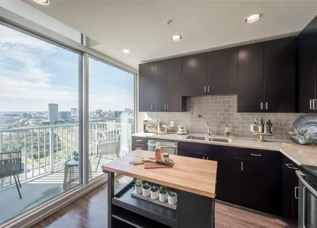 Property at 5927 Almeda Rd Unit 22504, Houston, TX, 77004, 1 bed, 1 bath, [object Object]