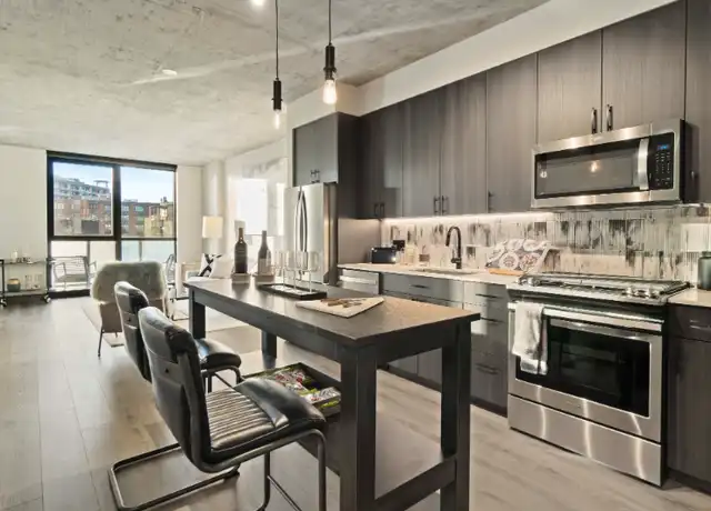 Property at 192 N Ada St, Chicago, IL, 60607, 1 bed, 1 bath, [object Object]