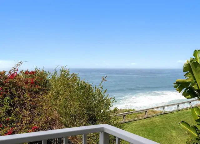 Photo of 330 W I St, Encinitas, CA 92024