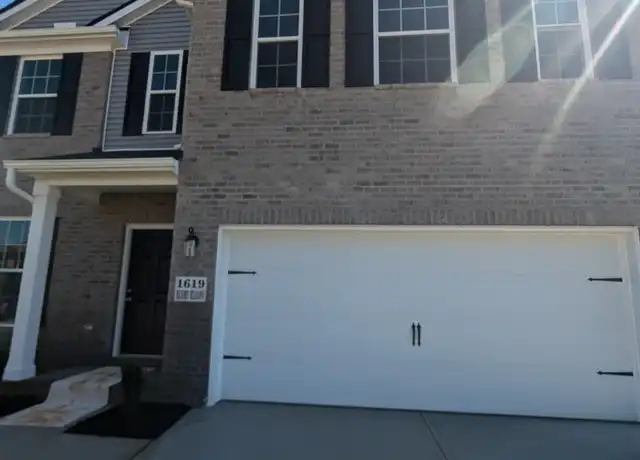 Property at 1619 Hickory, Knoxville, TN, 37920, 4 beds, 2.5 baths, [object Object]