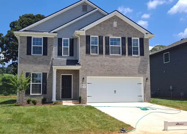 Property at 1619 Hickory, Knoxville, TN, 37920, 4 beds, 2.5 baths, [object Object]