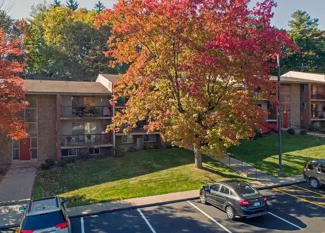 Property at Durham Court Apartments, Buildings A,B and C - 9500 Babcock Blvd, Allison Park, PA, 15101, 2 beds, 1 bath, [object Object]