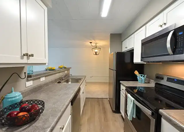 Property at Durham Court Apartments - 9500 Babcock Blvd, Allison Park, PA, 15101, 1-2 bed, 1 bath, [object Object]