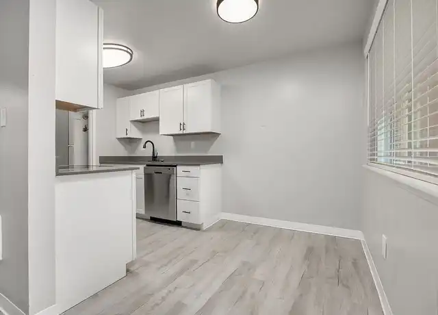 Property at Bridgeport Square - 4401 76th Ave W, University Place, WA, 98466, 1 bed, 1 bath, [object Object]