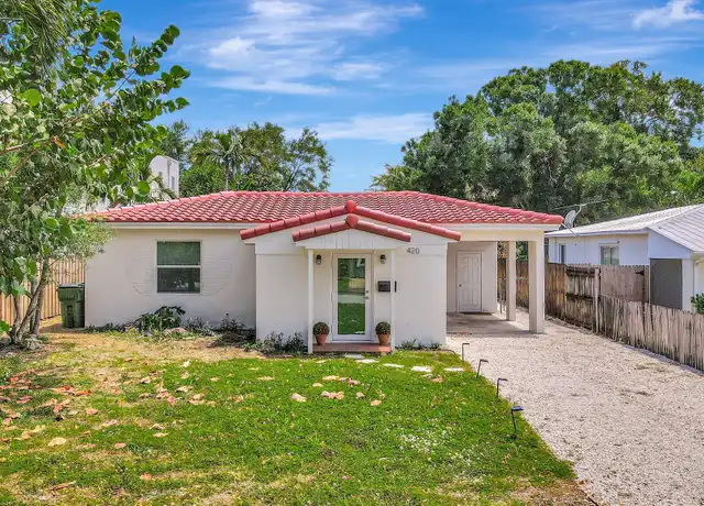 Property at 420 SW 13th St, Fort Lauderdale, FL, 33315, 2 beds, 1 bath, [object Object]