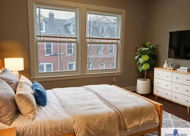 Property at 519 W King St Apt I, Lancaster, PA, 17603, 2 beds, 1 bath, [object Object]