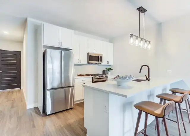 Property at Dash Downers Grove - 926 Maple Ave, Downers Grove, IL, 60515, 0-3 beds, 1-2 bath, [object Object]