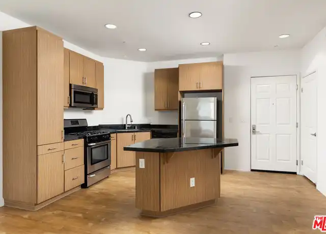 Property at 1408 W Washington Blvd #208, Los Angeles, CA, 90007, 2 beds, 2 baths, [object Object]