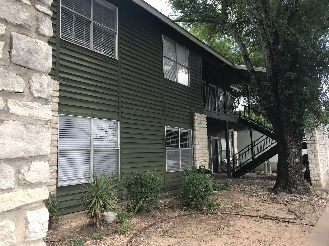 Fairfield Village Apartments 824 Fairfield Dr, Austin, TX 78758 Redfin