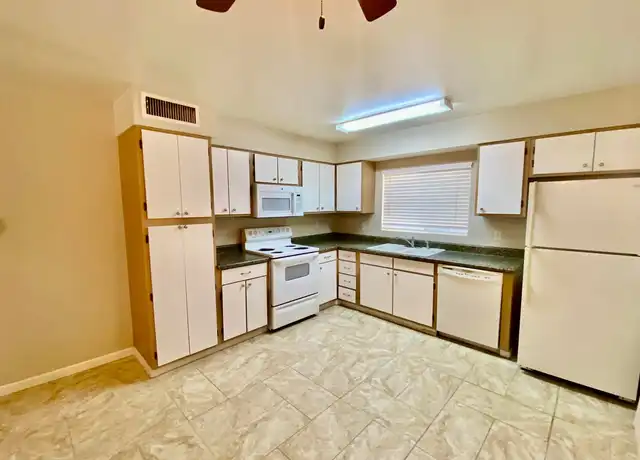 Property at 5804 N 69th Dr, Glendale, AZ, 85303, 4 beds, 2 baths, [object Object]