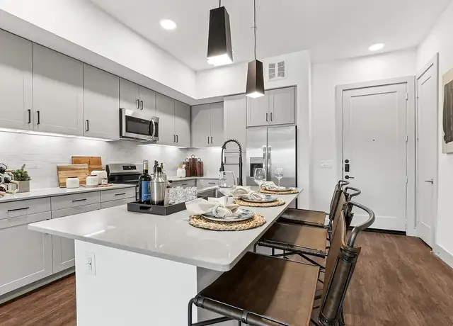 Photo of 400 Interlocken Cres, Broomfield, CO 80021