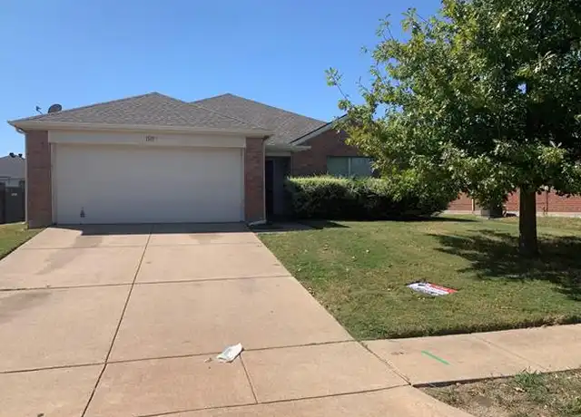 Property at 1517 Waters Edge Dr, Glenn Heights, TX, 75154, 4 beds, 2 baths, [object Object]