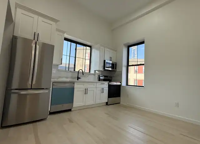 Property at 59-61 Broadway Unit 1, Norwich, CT, 06360, 1 bed, 1 bath, [object Object]