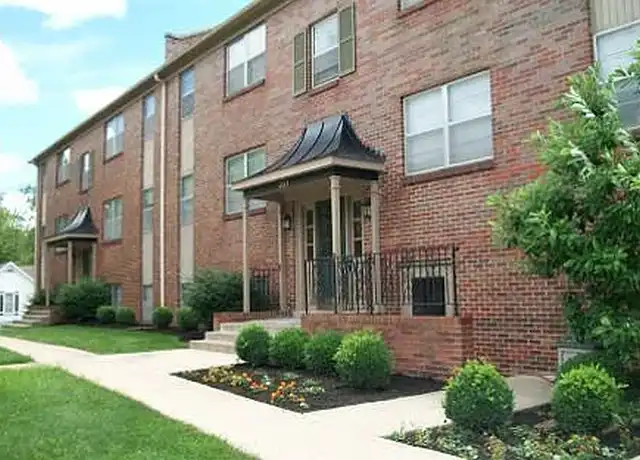 Property at FJC Apartments - 327 Franklin St, Warrensburg, MO, 64093, 0-2 beds, 1 bath, [object Object]