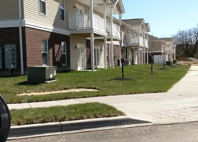 Property at 11314 Breeze Cir Unit 108, Louisville, KY, 40272, 1 bed, 1 bath, [object Object]