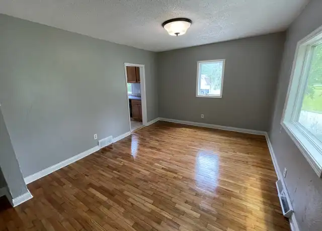 Property at 4510 S Dangl Rd, Muskegon, MI, 49444, 3 beds, 2 baths, [object Object]