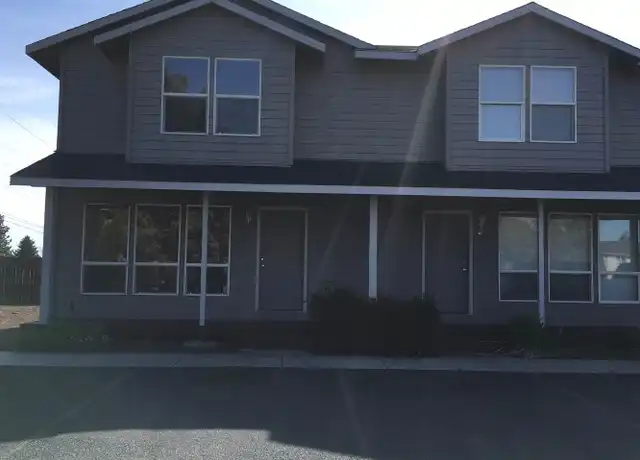 Property at 2940 NE Nikki Ct Unit 3, Bend, OR, 97701, 2 beds, 1.5 baths, [object Object]