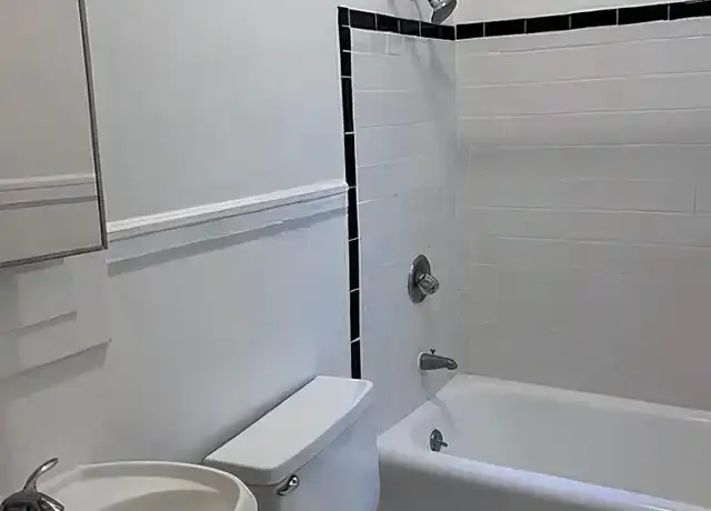 Property at 1447 Jones St, San Francisco, CA, 94109, 1 bed, 1 bath, [object Object]
