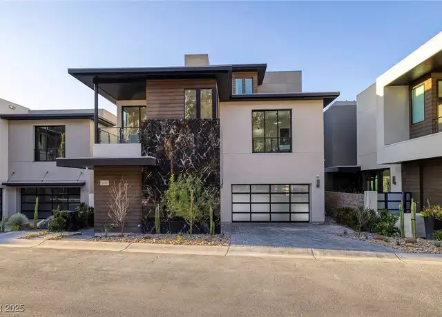 Property at 601 Overlook Rim Dr, Henderson, NV, 89012, 4 beds, 4.5 baths, [object Object]