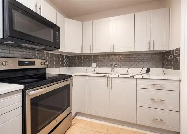 Property at 1310 NW 43rd Ave, Lauderhill, FL, 33313, 2 beds, 2 baths, [object Object]