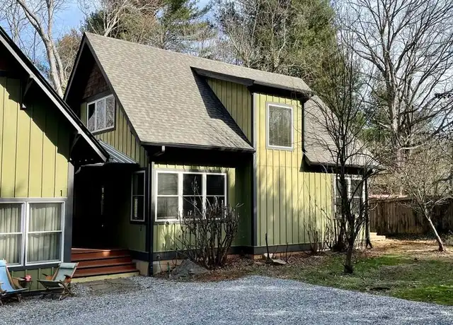 Property at 355 Cummins Rd, Asheville, NC, 28805, 3 beds, 2 baths, [object Object]