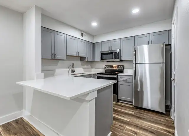 Photo of 2540 Roy Hanna Dr S, St. Petersburg, FL 33712
