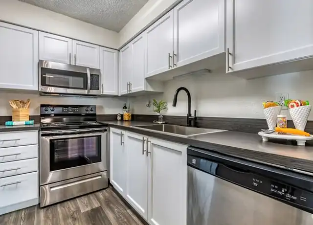Property at Flagler Pointe Apartments - 2540 Roy Hanna Dr S, St. Petersburg, FL, 33712, 1 bed, 1 bath, [object Object]