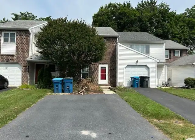 Property at 507 Lexington Ave, Mechanicsburg, PA, 17055, 2 beds, 2.5 baths, [object Object]