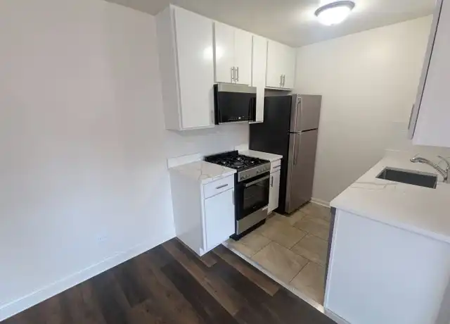 Property at 5650 N Winthrop Ave Unit 1111H-508, Chicago, IL, 60660, 0 beds, 1 bath, [object Object]
