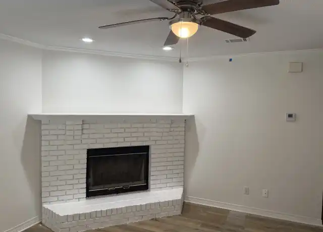 Property at 3348 Colonial Oaks Dr Unit 8D, Pace, FL, 32571, 2 beds, 1.5 baths, [object Object]