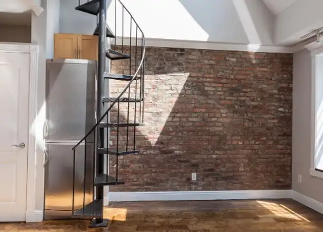 Property at 350 W 21st St Unit 7, New York, NY, 10011, 1 bed, 1 bath, [object Object]