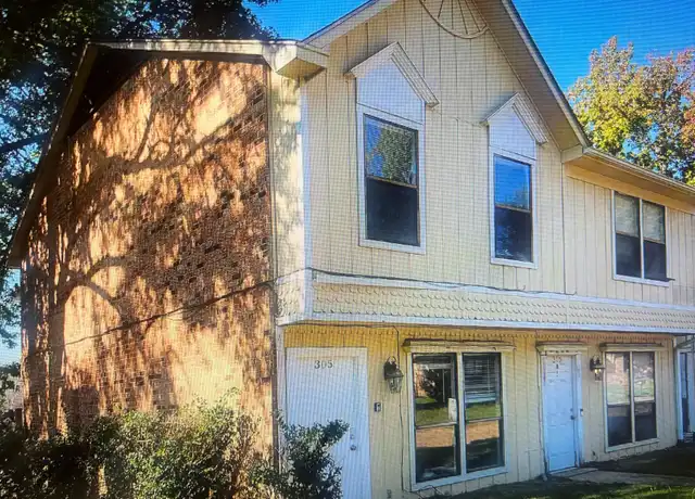 Property at 307 Brookwood Dr Unit 305B, Texarkana, TX, 75501, 2 beds, 1.5 baths, [object Object]