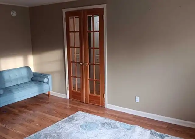 Property at 112 Hastings Ave, Rutherford, NJ, 07070, 1 bed, 1 bath, [object Object]