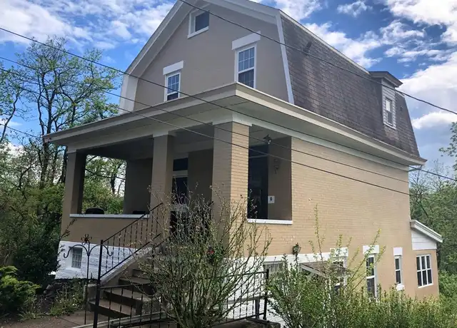 Property at 358 Pointview Rd, Pittsburgh, PA, 15227, 4 beds, 2 baths, [object Object]
