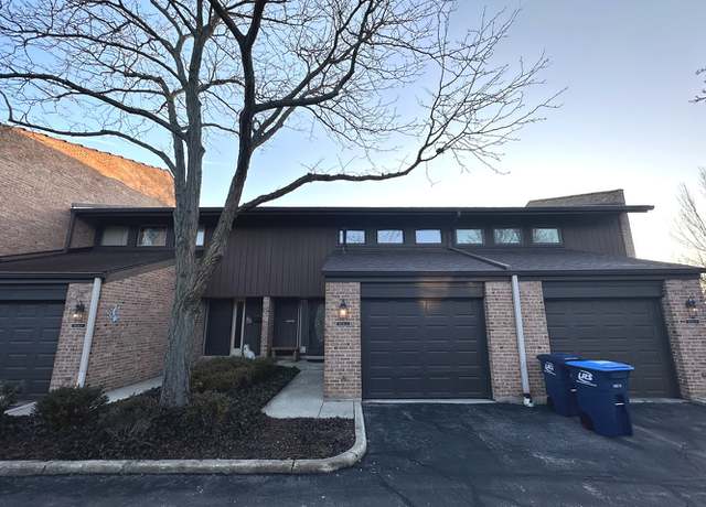 Photo of 1836 Wildberry Dr Unit G, Glenview, IL 60025