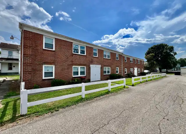 Property at 17 S 1st St, Trenton, OH, 45067, 2 beds, 1 bath, [object Object]